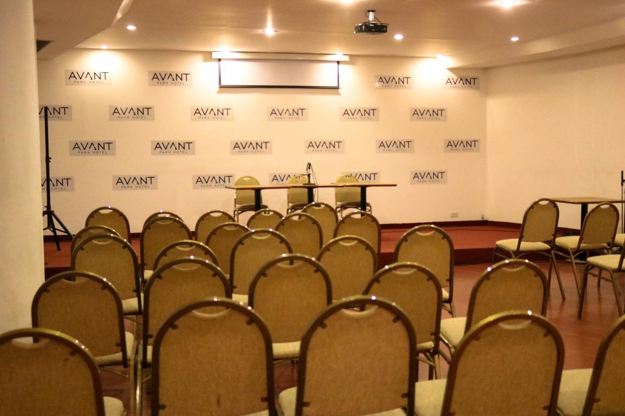 Avant Park Hotel ลารีโอคา ห้อง รูปภาพ