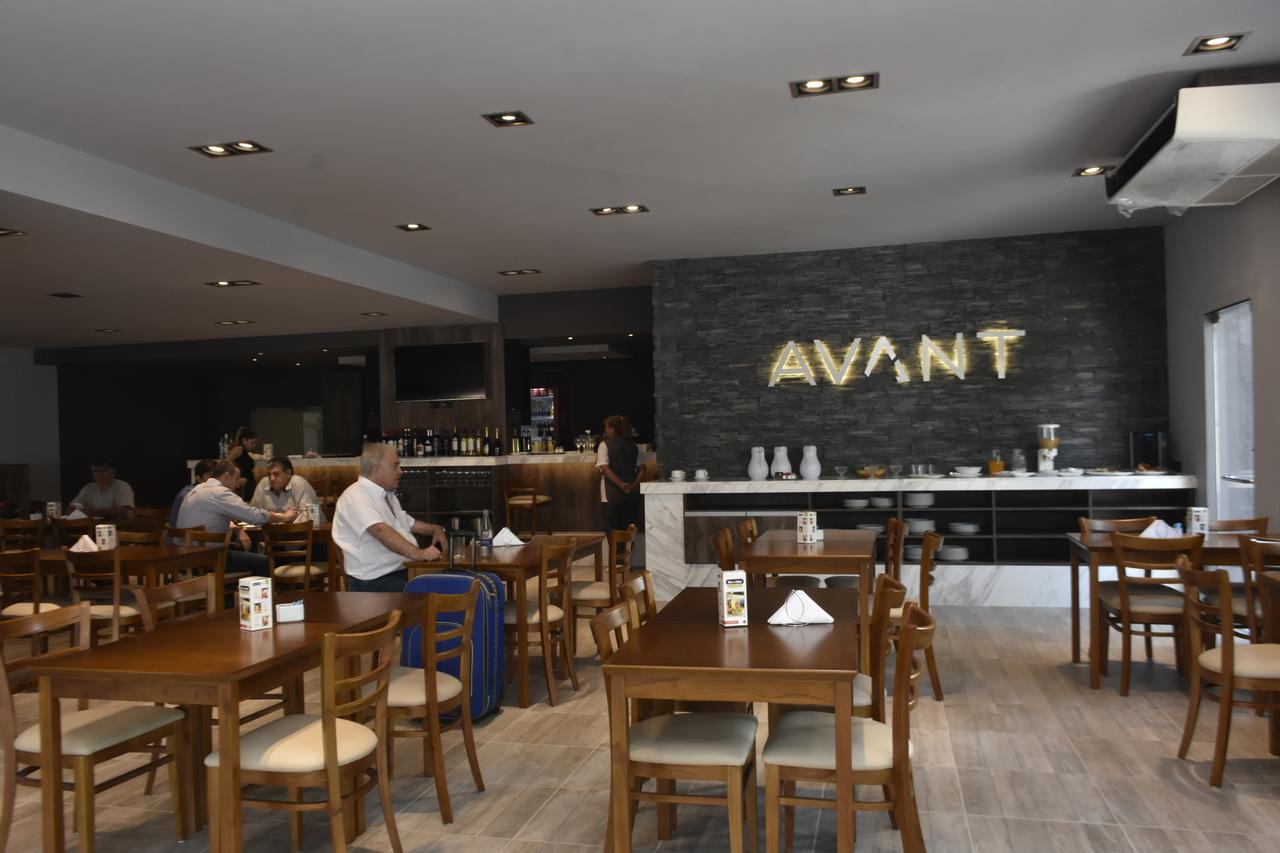 Avant Park Hotel ลารีโอคา ภายนอก รูปภาพ