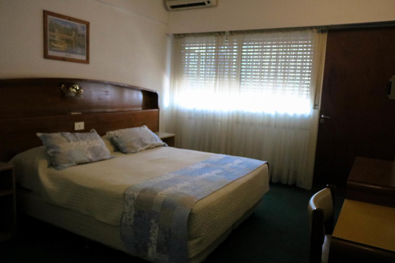 Avant Park Hotel ลารีโอคา ภายนอก รูปภาพ