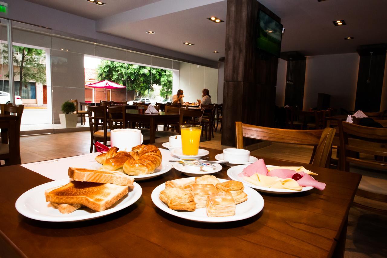 Avant Park Hotel ลารีโอคา ภายนอก รูปภาพ